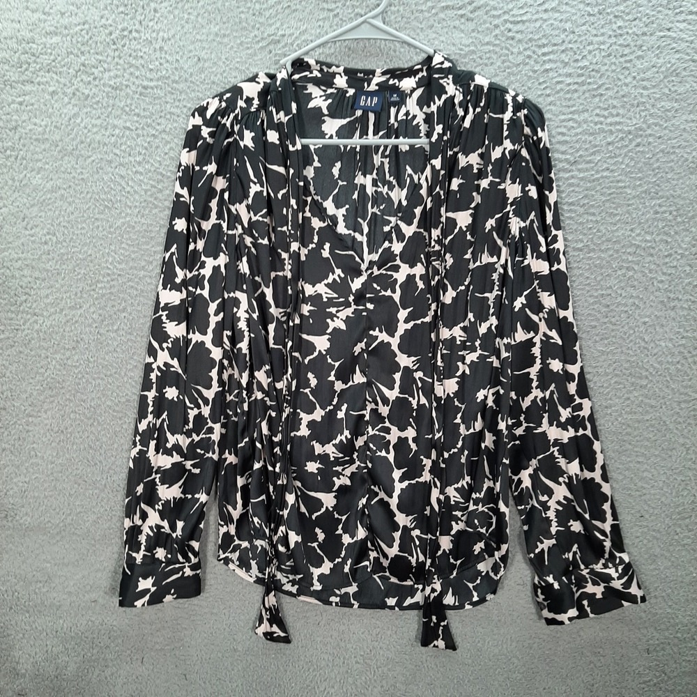 Gap Shirt Womens Medium Black White Abstract Print V Neck Tie Neckline Blouse